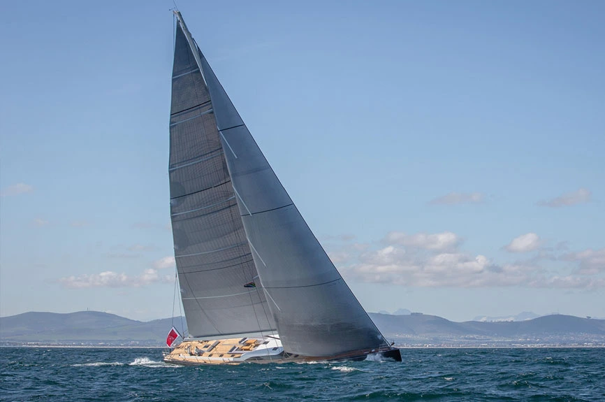 Velas serie super yate Ullman Sails
